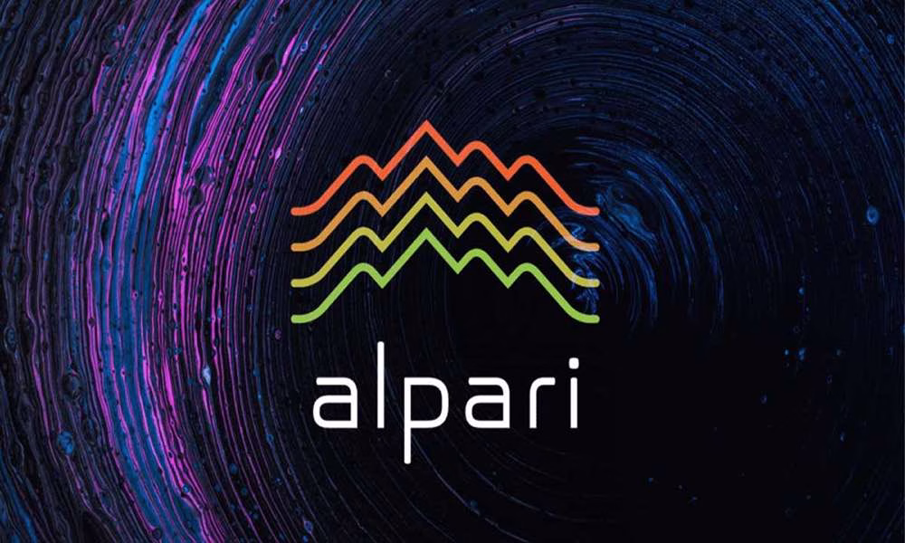 ۱. بروکر آلپاری (Alpari): قدیمی‌ترین همراه تریدرهای ایرانی